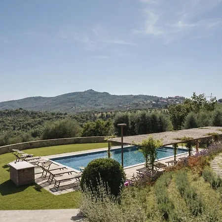 Poggio Del Pero -1 By Interhome Apartment Colle Calzolaro